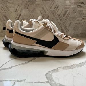 Nike Air Max Pre-Day sneakers